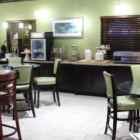 Horizon Inn&Suites Pearsall Buitenkant foto