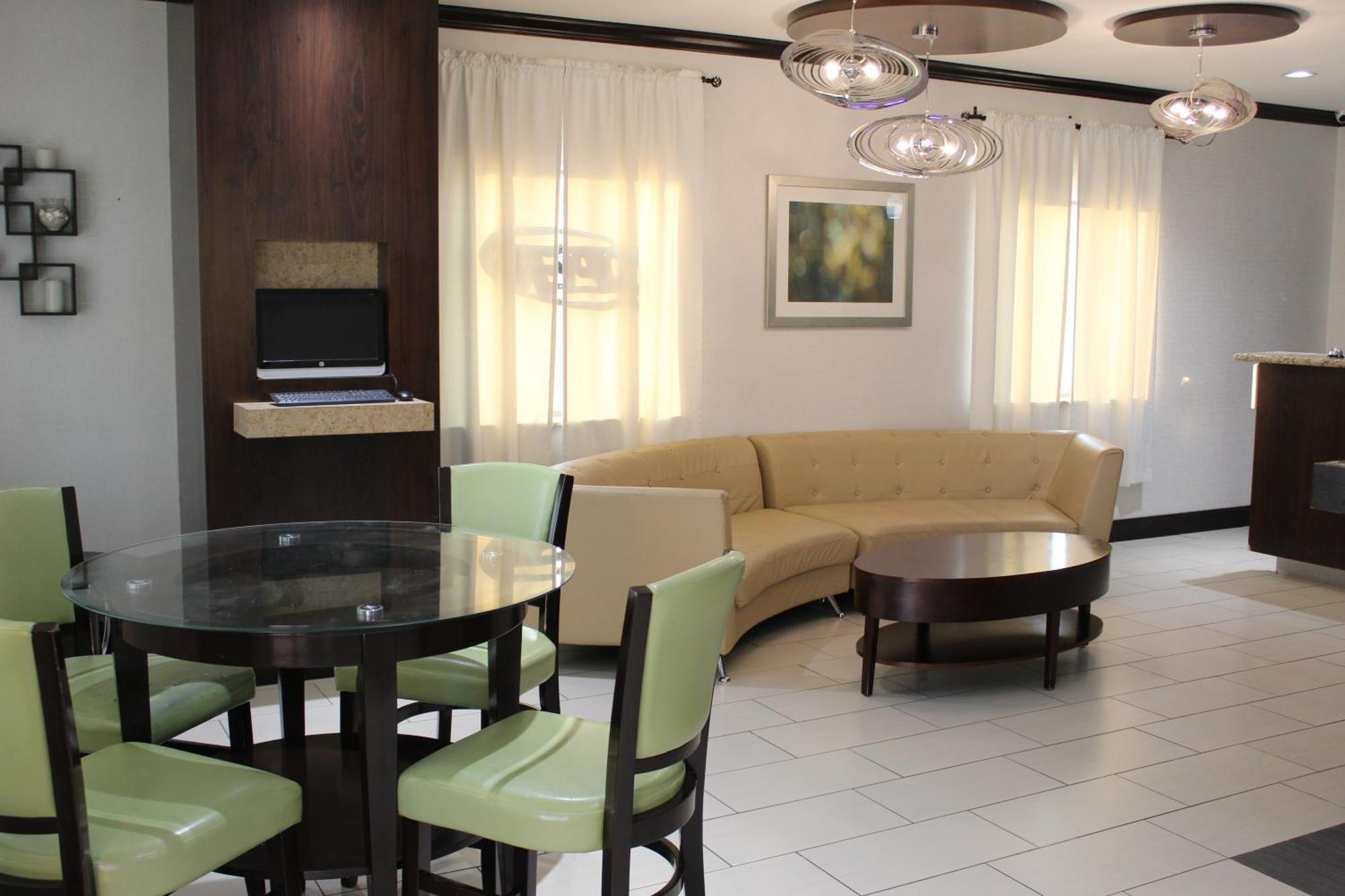 Horizon Inn&Suites Pearsall Buitenkant foto
