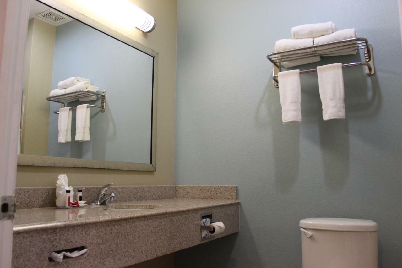 Horizon Inn&Suites Pearsall Buitenkant foto